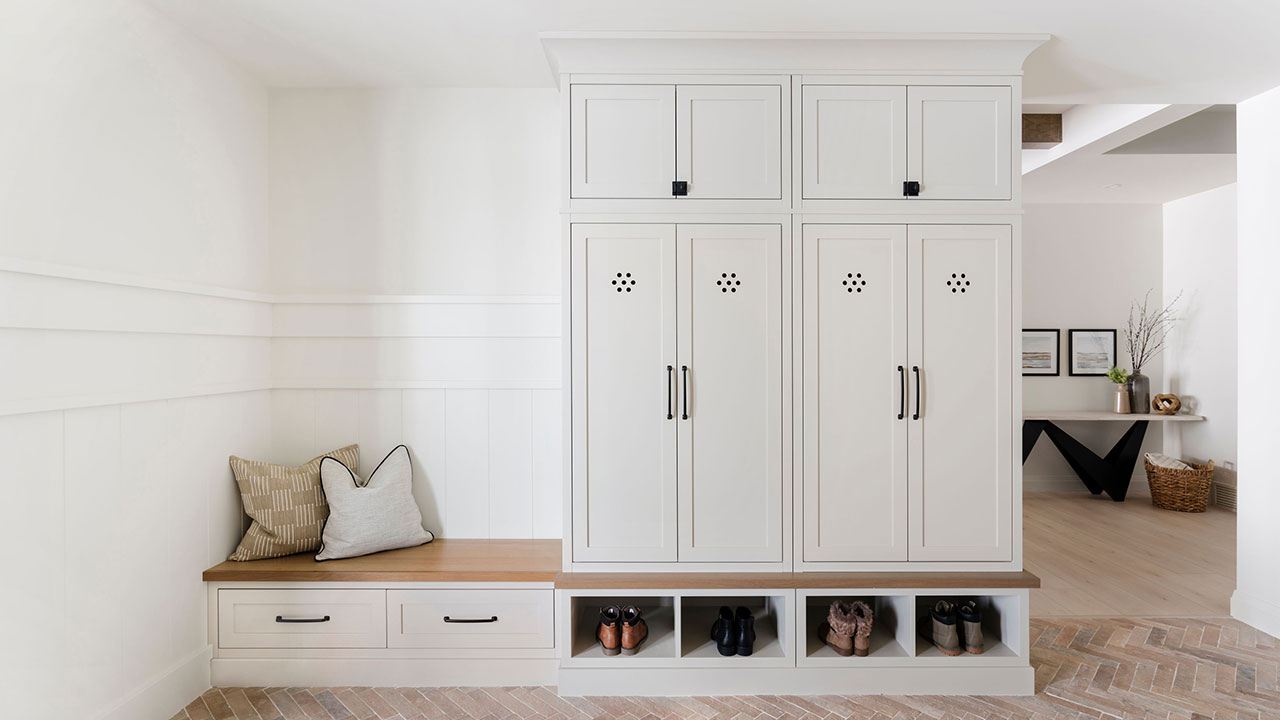Mudroom: All Information About