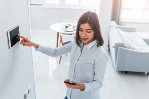 EchoStreamHub: Reimagining Enterprise Integration and Workflow Orchestration